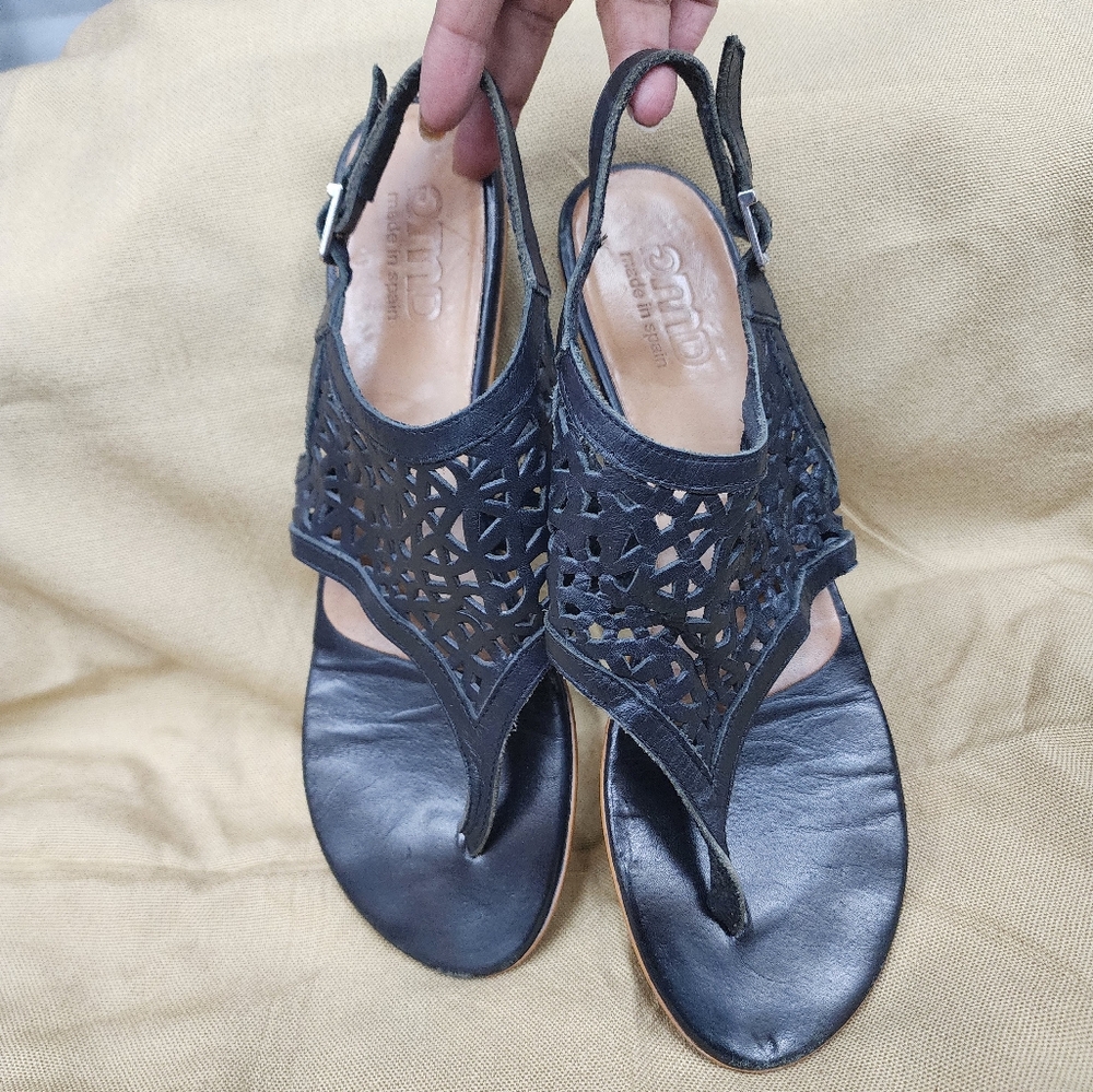 GMD Buckle Strap Leather Casual Sandals Womens Size (41) 10 Black